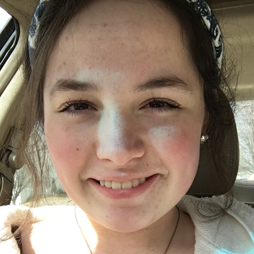 Meet your Posher, Kayla